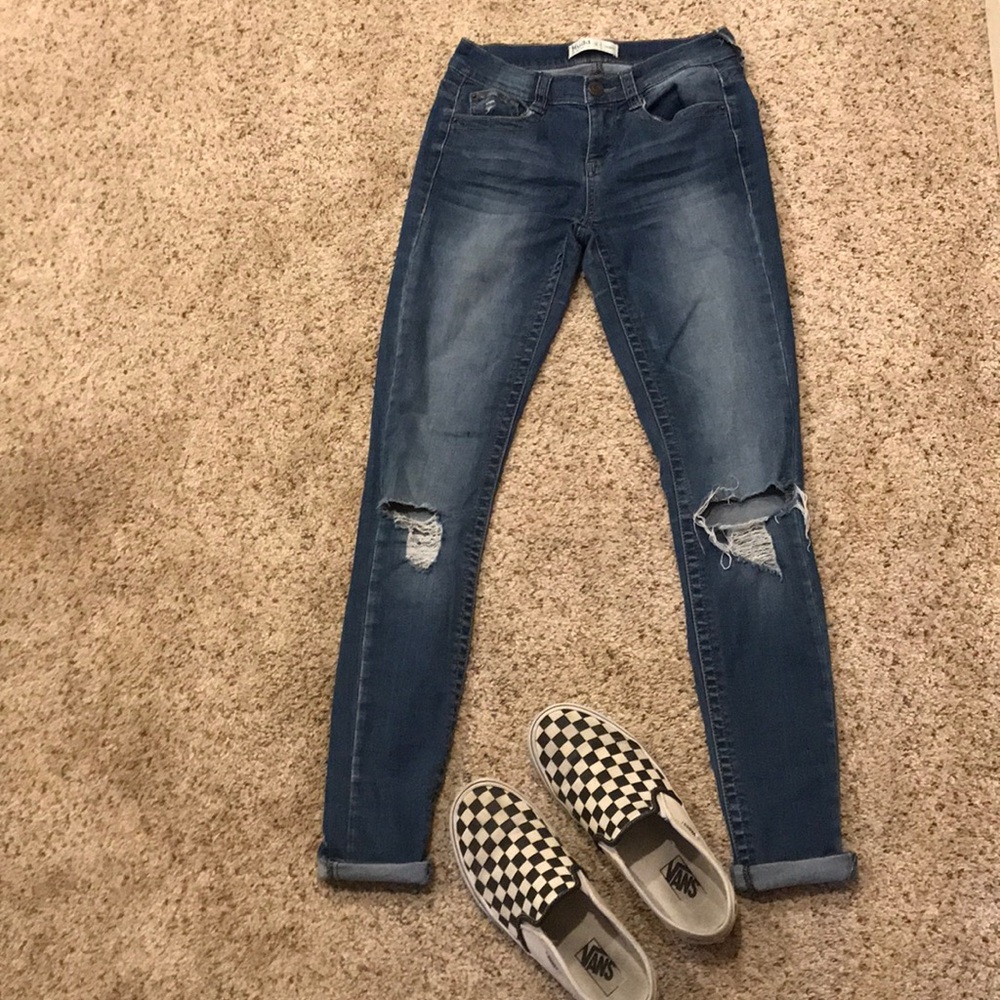 Ripped Jeans ⌛️